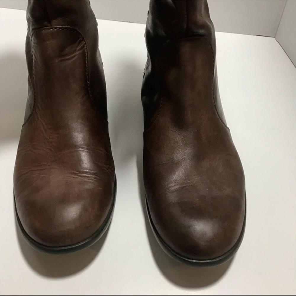 Born Larsen Genuine Leather Studded Riding Knee Boots - Picture 8 of 10